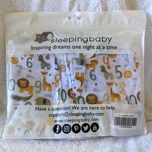 Sleeping Baby Zipadee-Zip Swaddle Transition